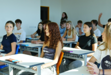 Středočeský kraj podpoří talentované žáky i mezinárodní aktivity škol Středočeský kraj podpoří talentované žáky i mezinárodní aktivity škol